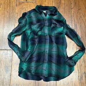 BDG womens plaid flannel button down shirt